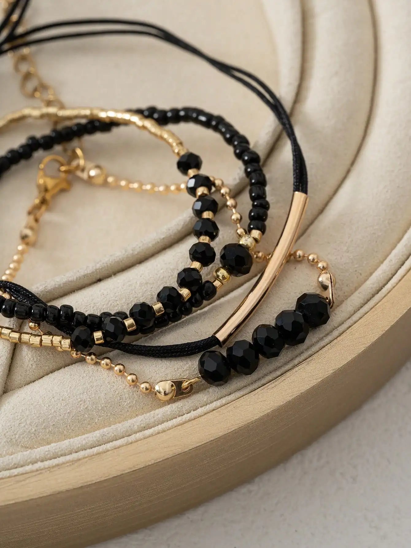 Sara Handmade Black Crystal Mini Bead Women's Bracelet Set Vacation Party Jewelry