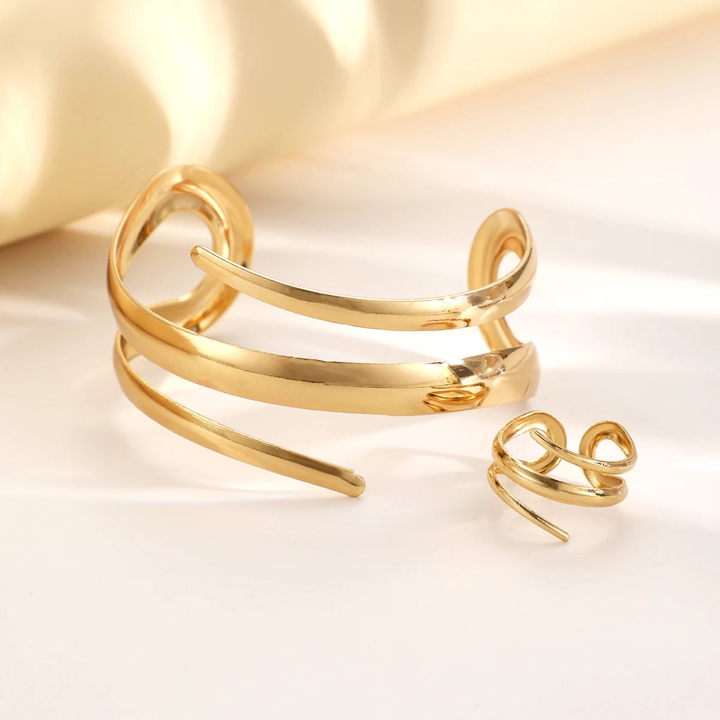 European Thick Bracelet And Ring Jewelry