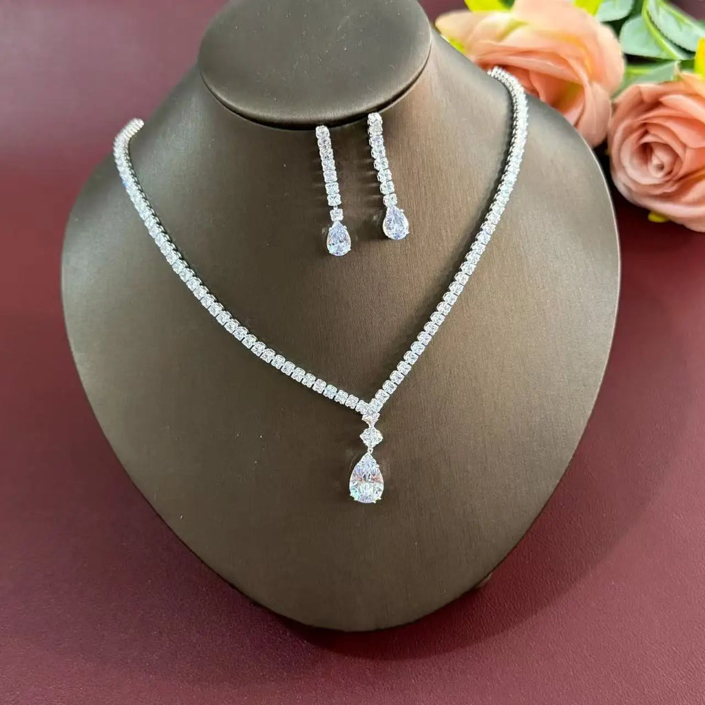 3-piece set of fashionable, simple, exquisite, sparkling jewelry chain for women