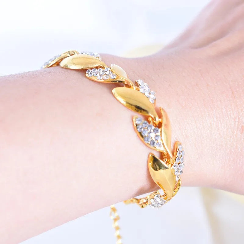 Hip Hop Leaf Bracelet Women's Gold Twisted Shining Crystal Stone