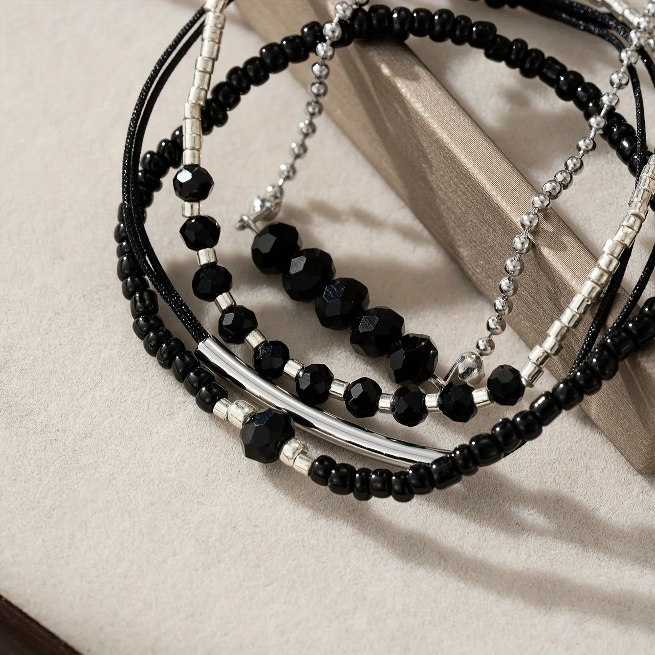 Sara Handmade Black Crystal Mini Bead Women's Bracelet Set Vacation Party Jewelry