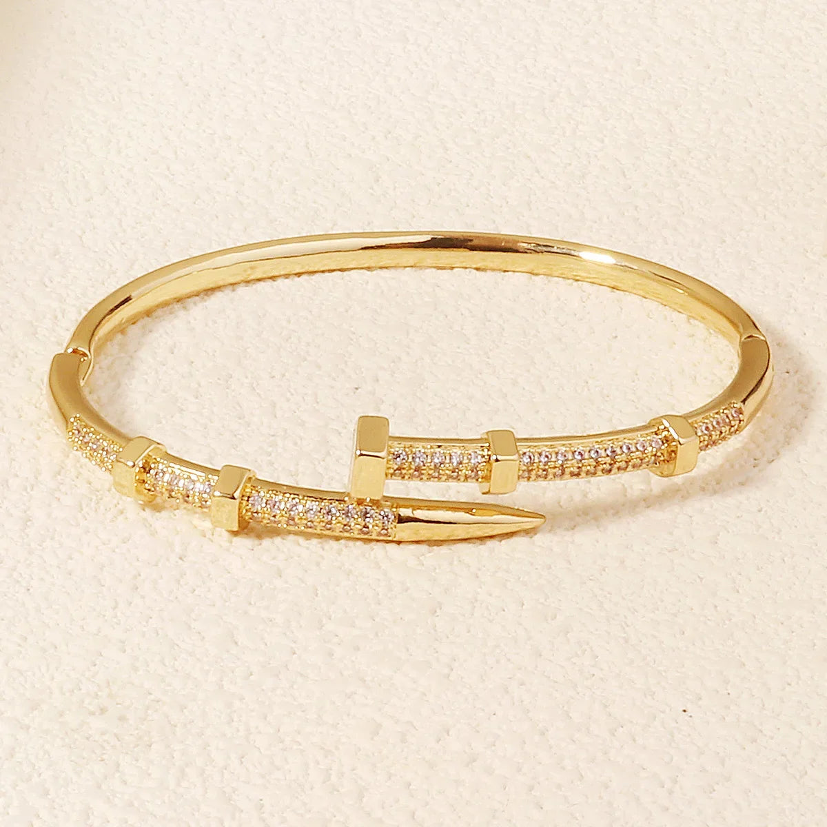 Trendy Bracelet Zircon Screw Bracelet For Women