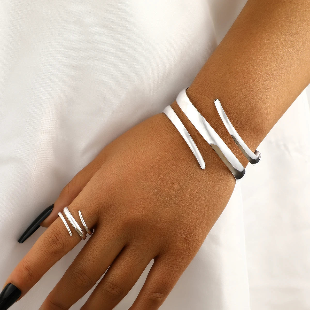 European Thick Bracelet And Ring Jewelry