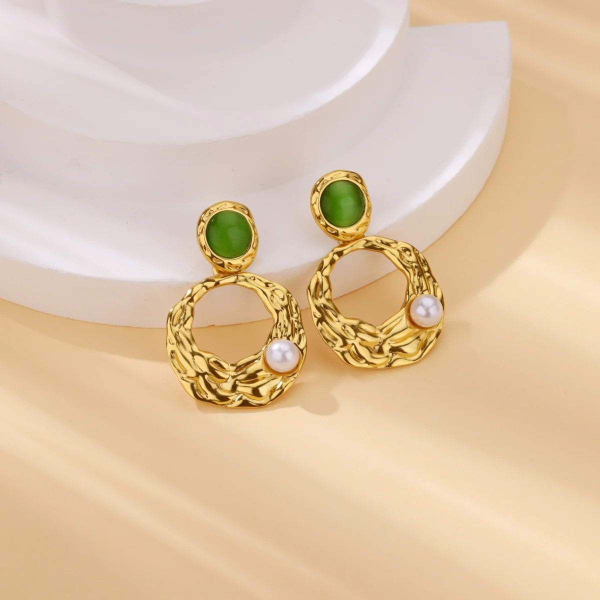 Hollow Round Drop Imitation Pearl Stud Earring  2025 New Wedding Jewelry