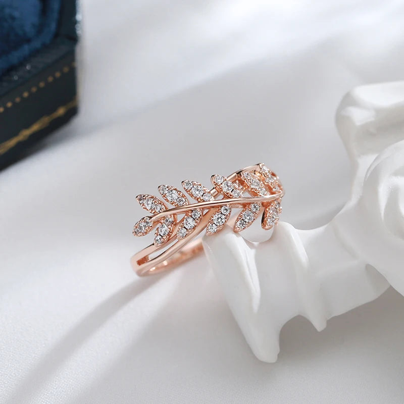 Trendy 585 Rose Gold Color