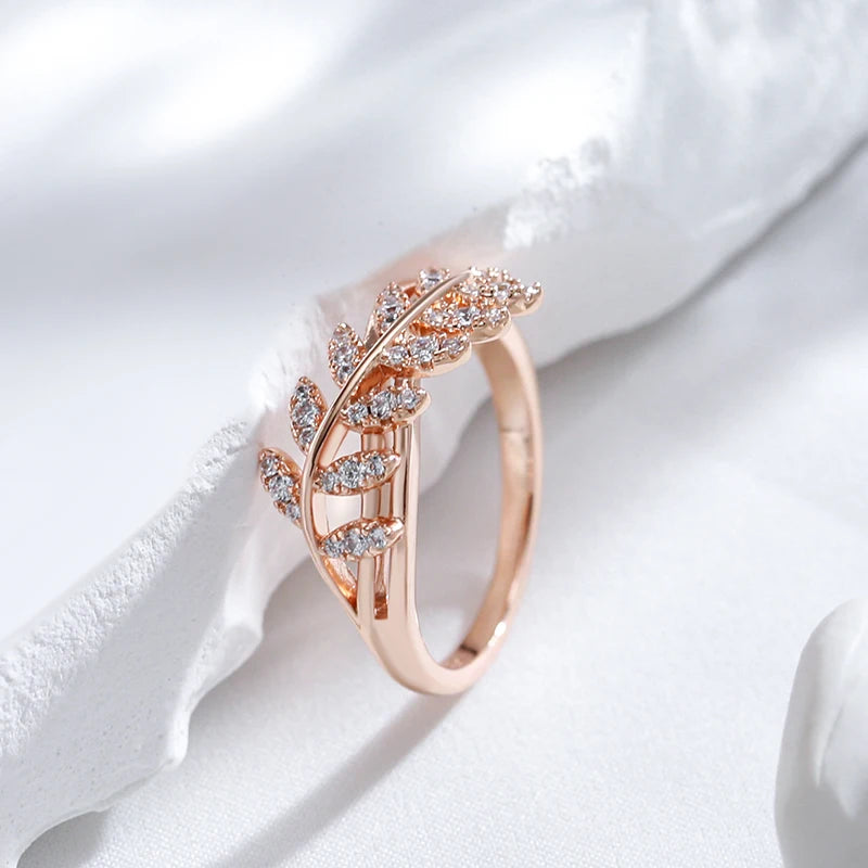Trendy 585 Rose Gold Color