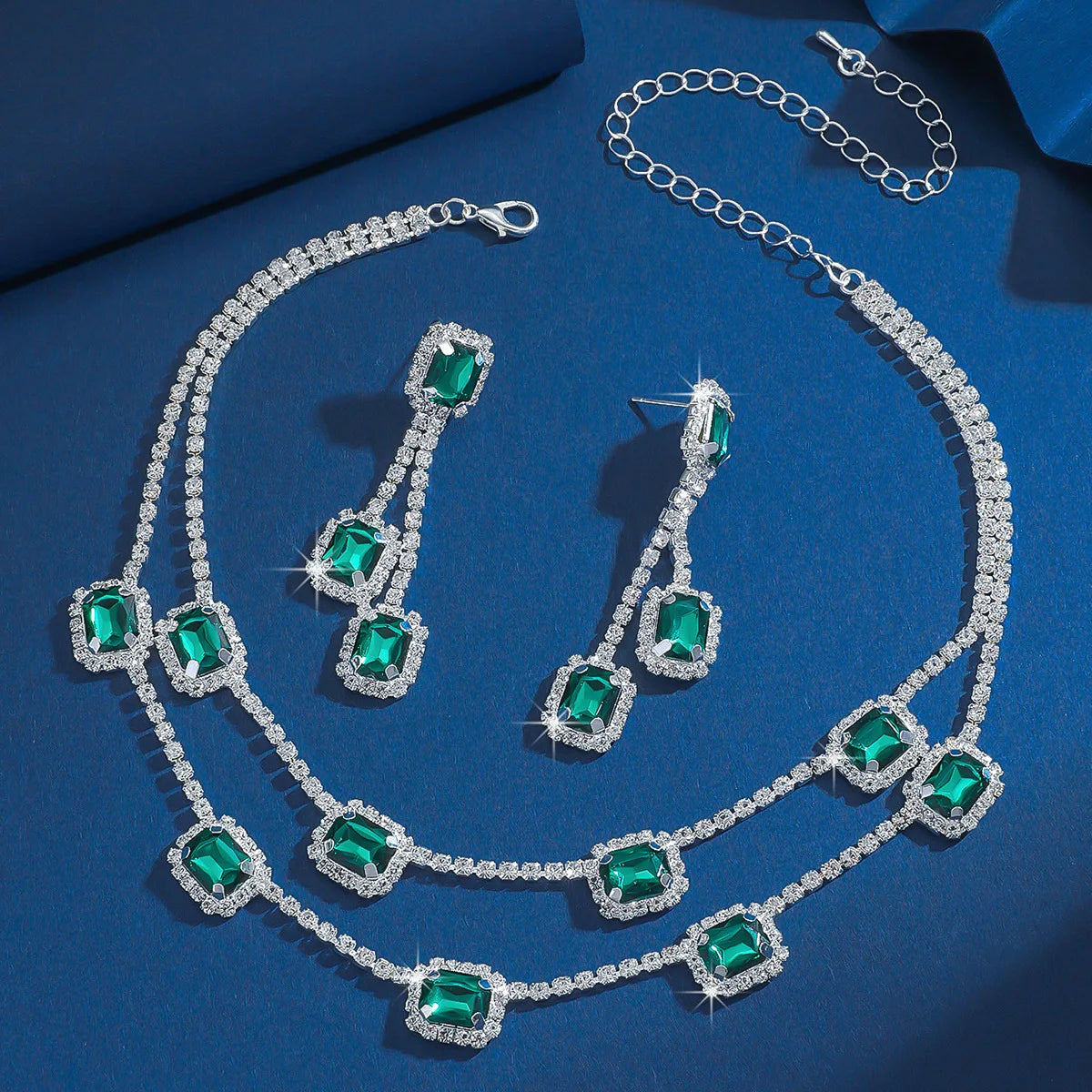 3 pieces of ladies' jewelry set, crystal and diamond necklace and earring set